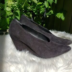 Anthropologie Pied Juste Navette Black Suede Wedge